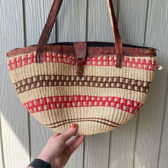 VTG Handwoven Sisal Tote Bag Leather Handles Boho Market Beach Purse - Picture 2 of 10